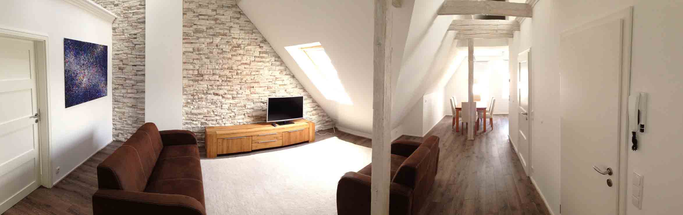 Wohnung mit offene Küche in Wohnzimmer